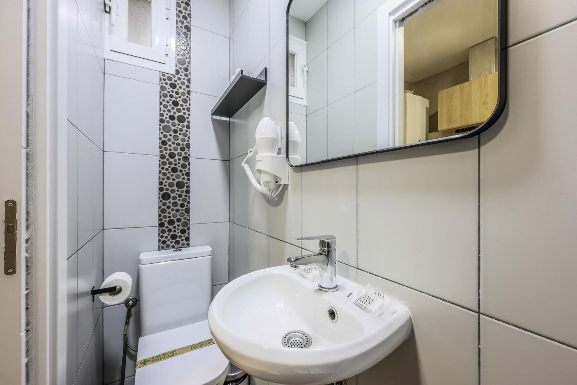 Nuevo Apartamento Funcional En Chamberi มาดริด ภายนอก รูปภาพ